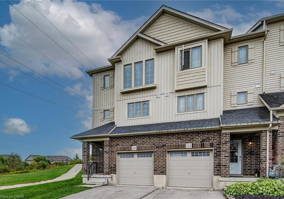 226-maitland-street-kitchener-ontario-40865771
