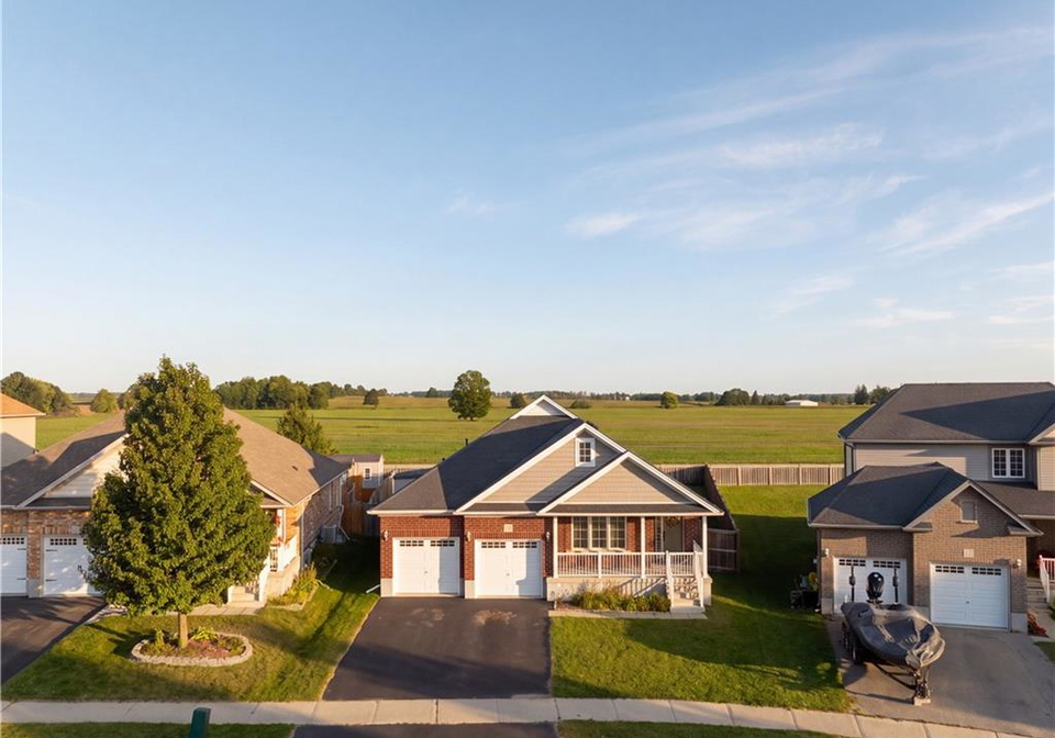 116-english-crescent-plattsville-ontario-40865773