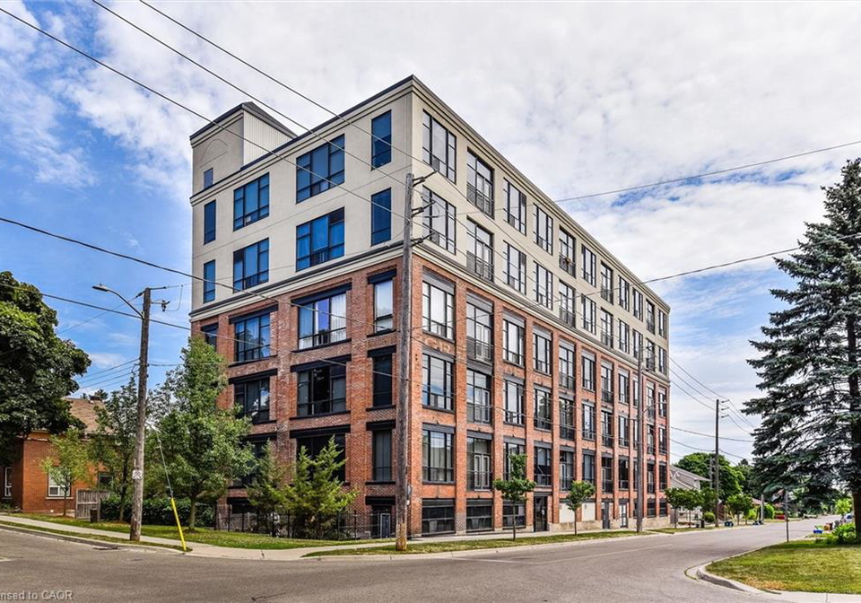 120-mansion-street-kitchener-ontario-40865785