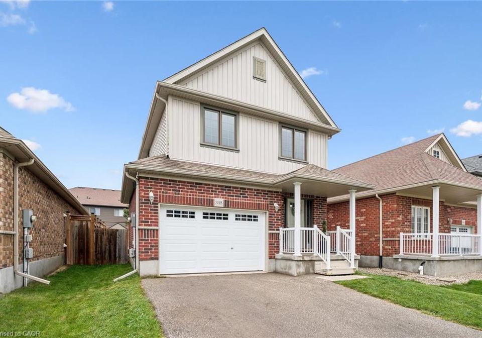 335-finoro-crescent-elmira-ontario-40865812