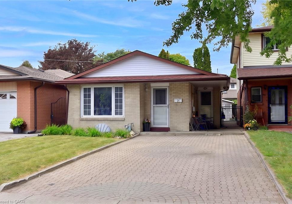 23-megna-court-hamilton-ontario-40865874