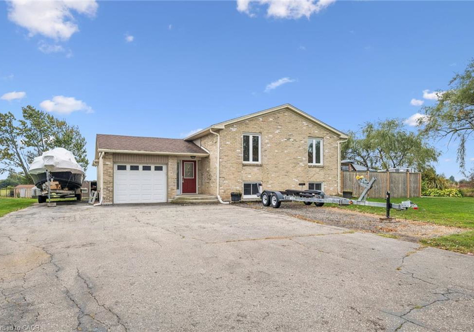1211-old-highway-8-sheffield-ontario-40865969