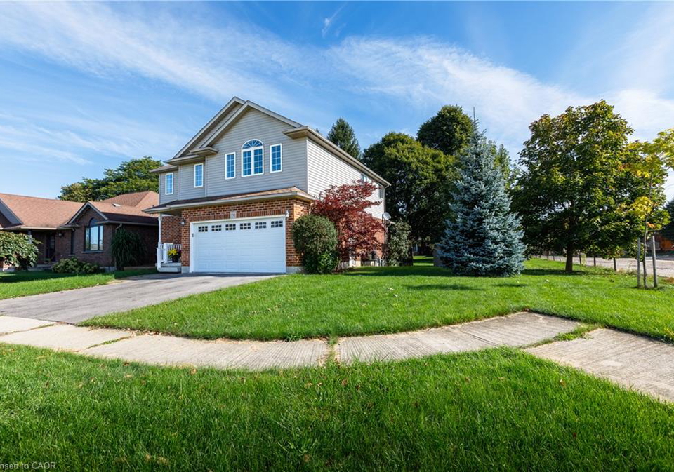 198-charlotta-street-baden-ontario-40865977