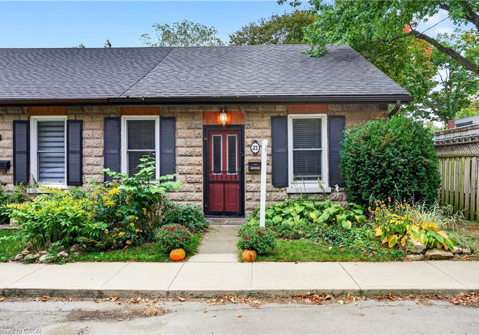 21-brock-street-n-dundas-ontario-40865985