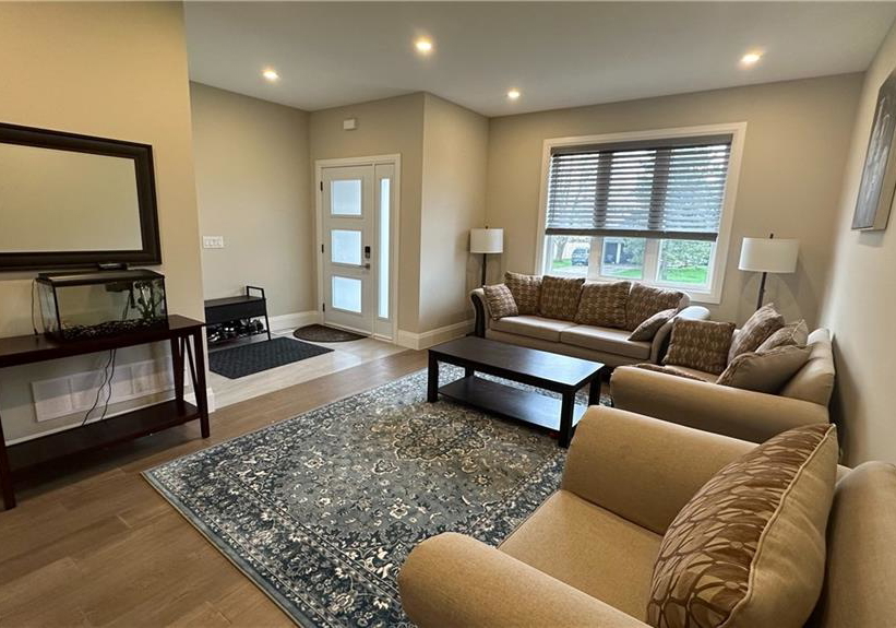 45-eleanor-avenue-hamilton-ontario-40866024