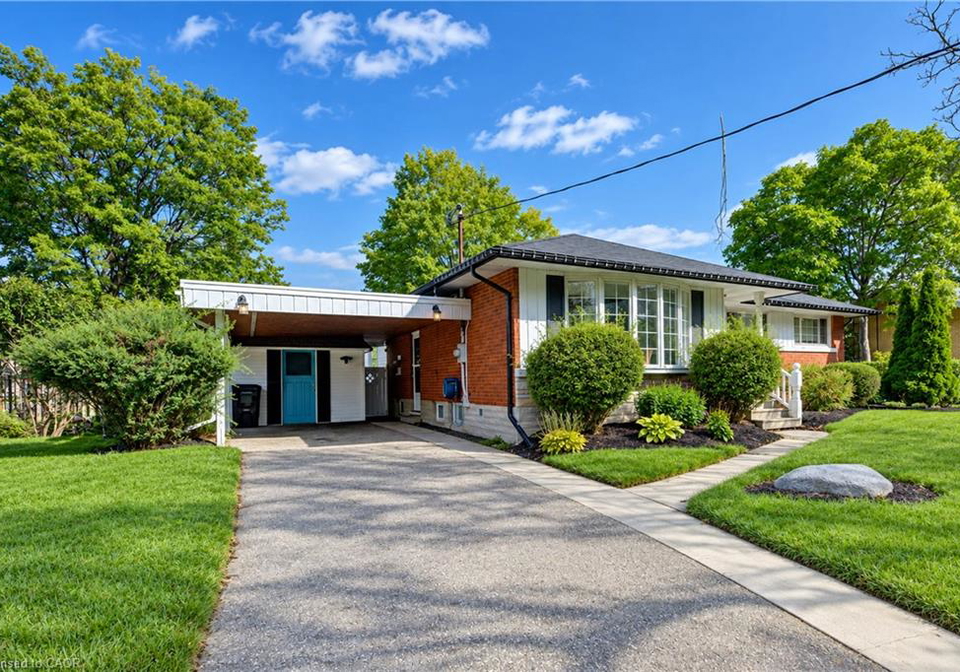 133-cornell-avenue-kitchener-ontario-40866044