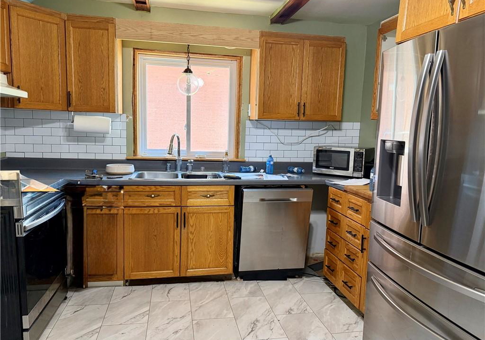 112-arthur-street-brantford-ontario-40866052