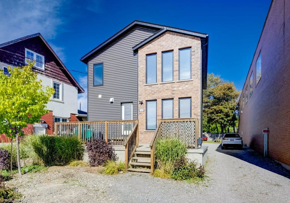 1242-king-street-e-kitchener-ontario-40866061