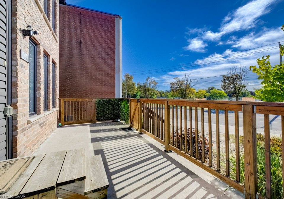 1242-king-street-e-kitchener-ontario-40866061