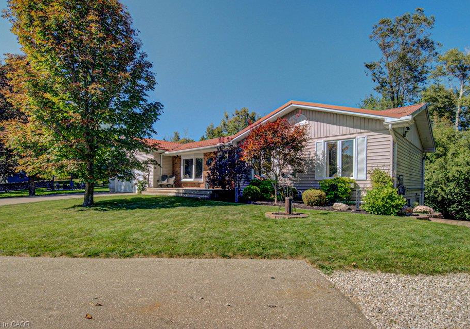 108-lake-road-puslinch-ontario-40866077