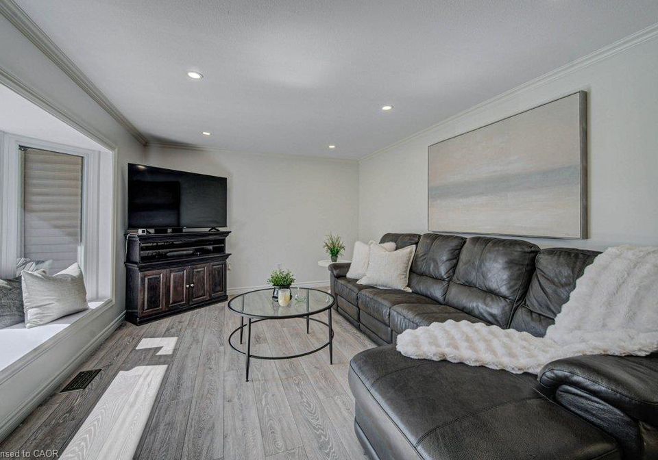 108-lake-road-puslinch-ontario-40866077