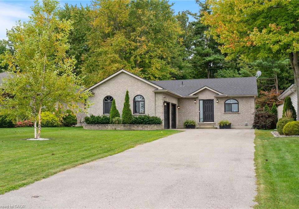 53-hawtrey-road-delhi-ontario-40866091