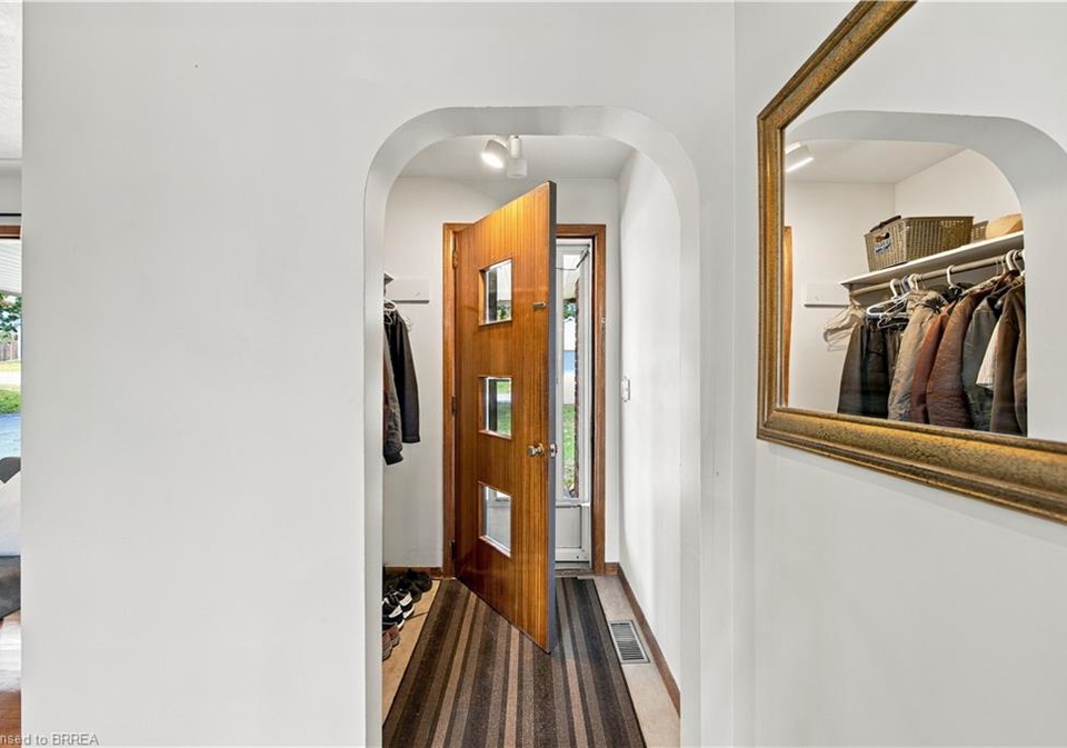 52-victoria-street-norwich-ontario-40866113
