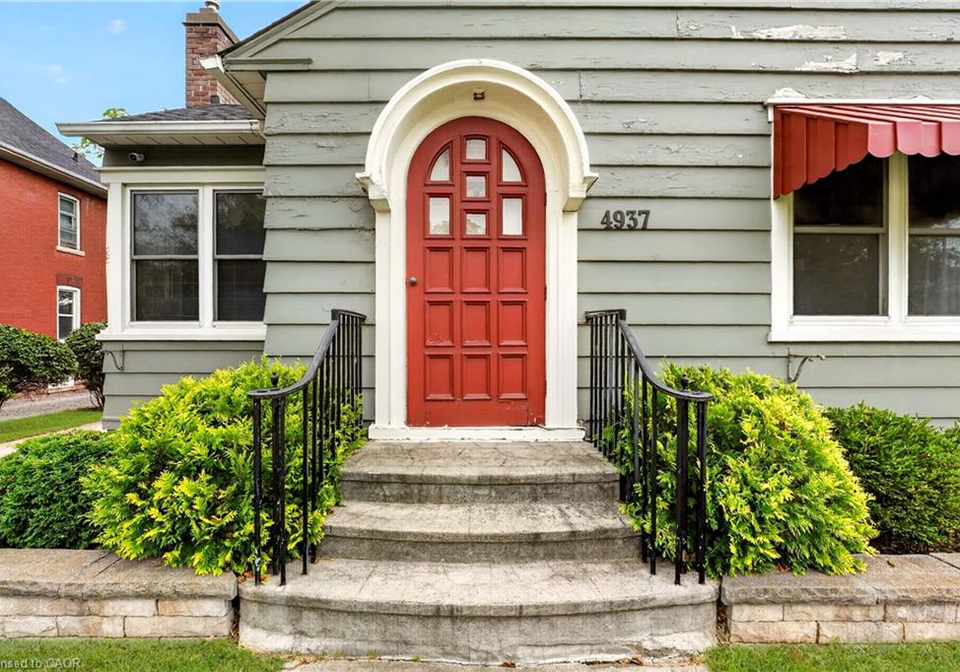 4937-king-street-beamsville-ontario-40866156