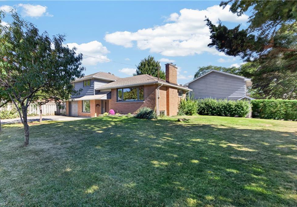 3028-eva-drive-burlington-ontario-40866167