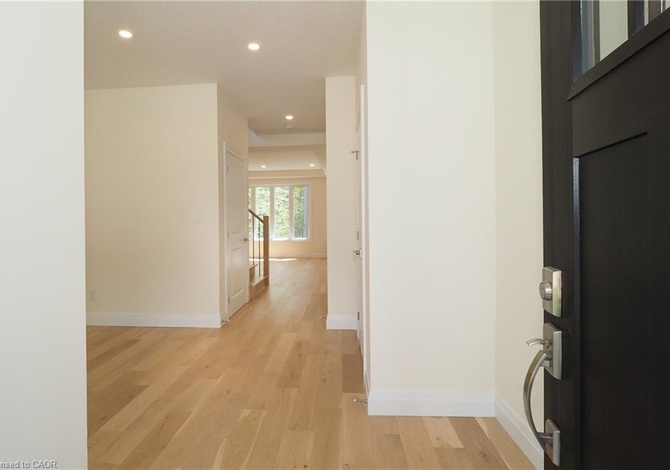 220-jeffrey-place-kitchener-ontario-40866190