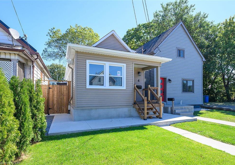 4-albemarle-street-hamilton-ontario-40866241