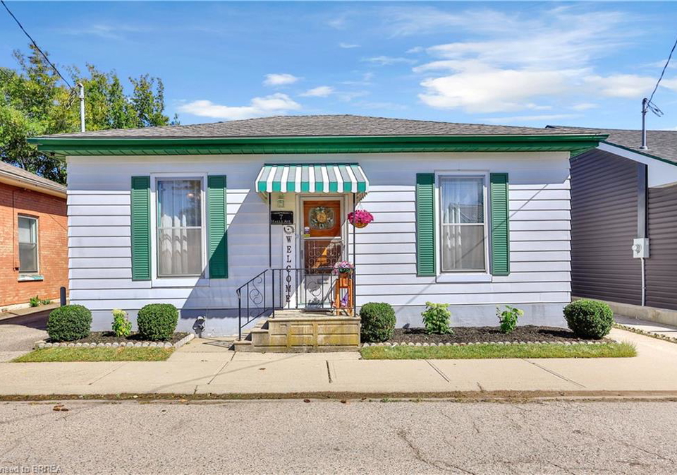 7-halls-avenue-brantford-ontario-40866253
