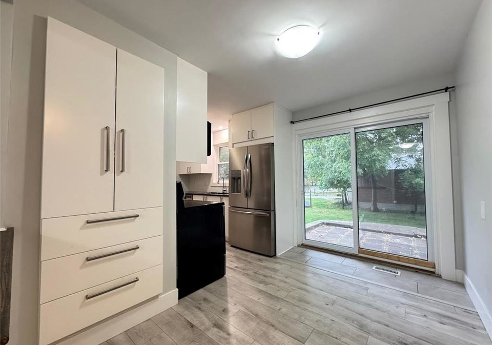 131-kinzie-avenue-kitchener-ontario-40866330