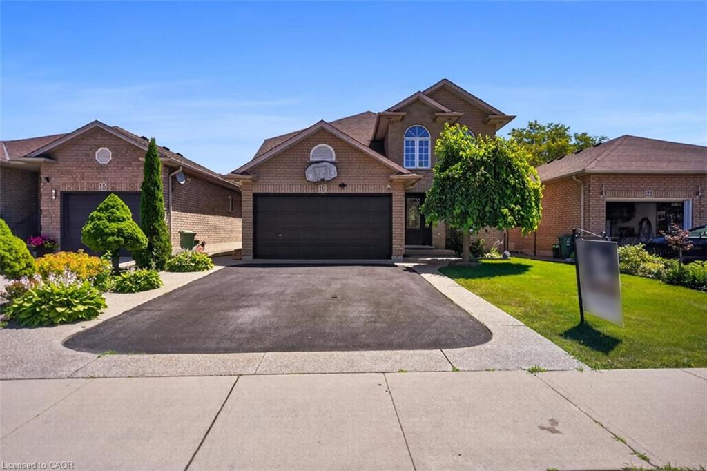 19-konstantine-court-hamilton-ontario-40866344