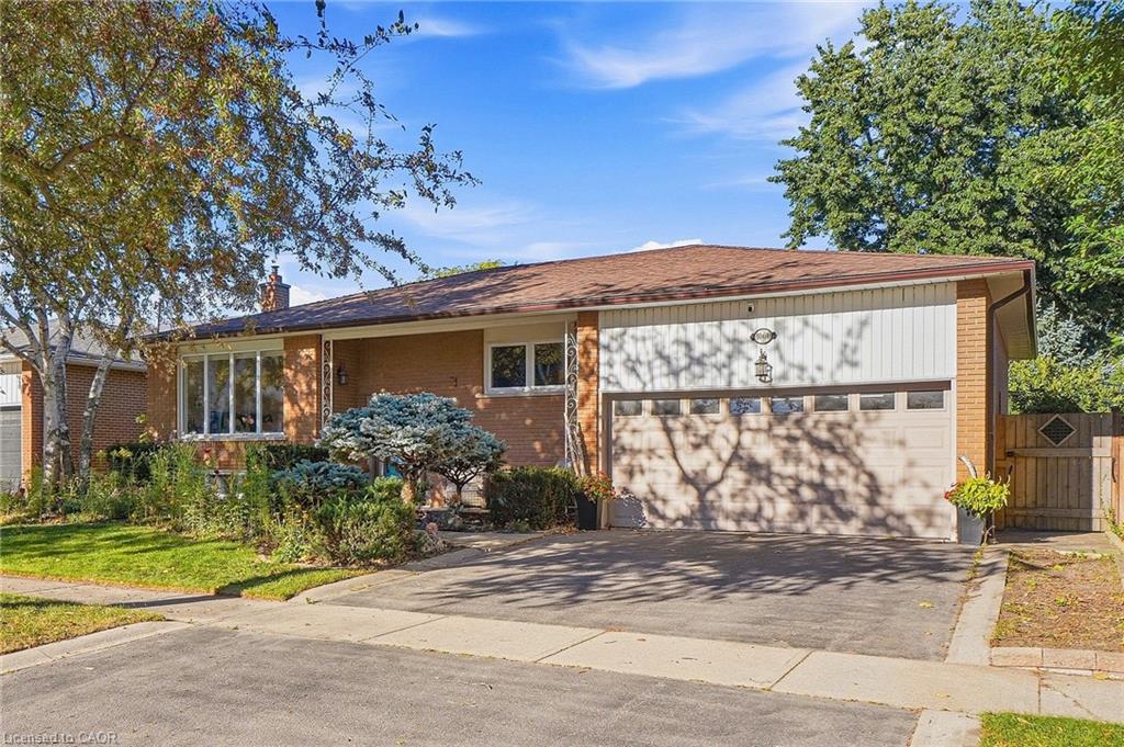 1060-dowland-crescent-burlington-ontario-40866355