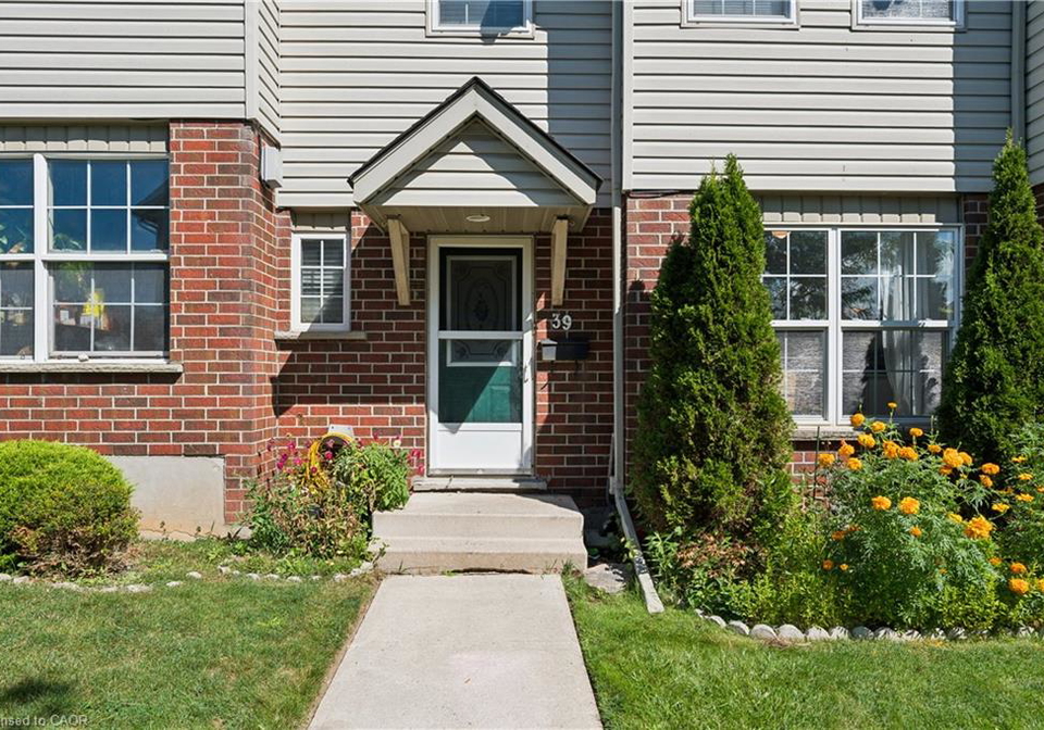 26-poplar-drive-cambridge-ontario-40866385