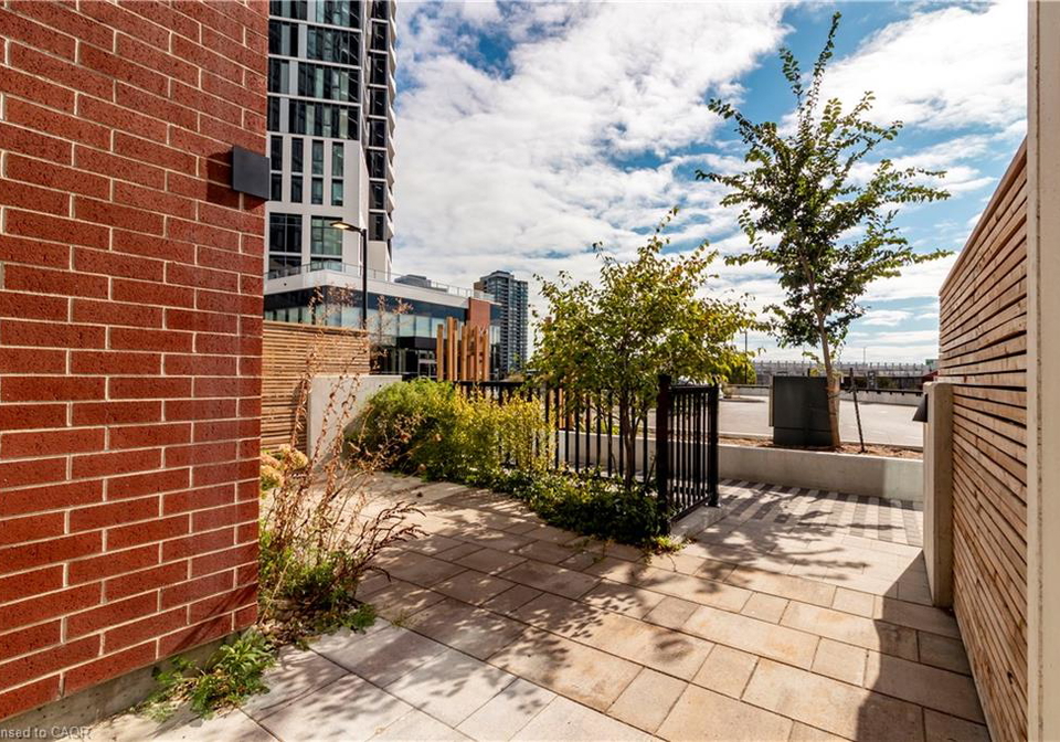 15-wellington-street-s-kitchener-ontario-40866410