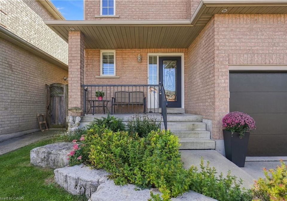 303-webster-road-hamilton-ontario-40866462