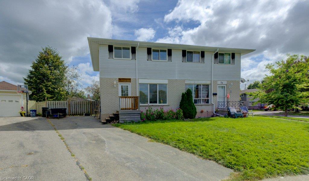 18-winter-court-cambridge-ontario-40866509
