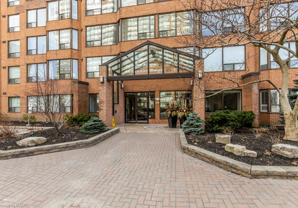 1270-maple-crossing-boulevard-burlington-ontario-40866513