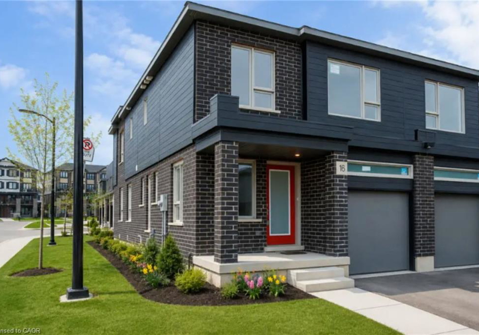 81-bur-oak-common-cambridge-ontario-40866559