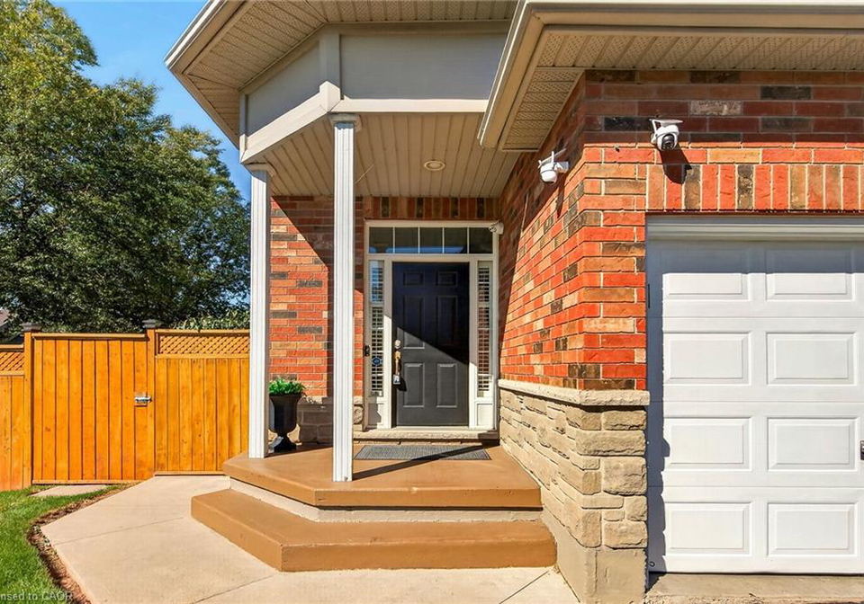 85-benziger-lane-stoney-creek-ontario-40866561