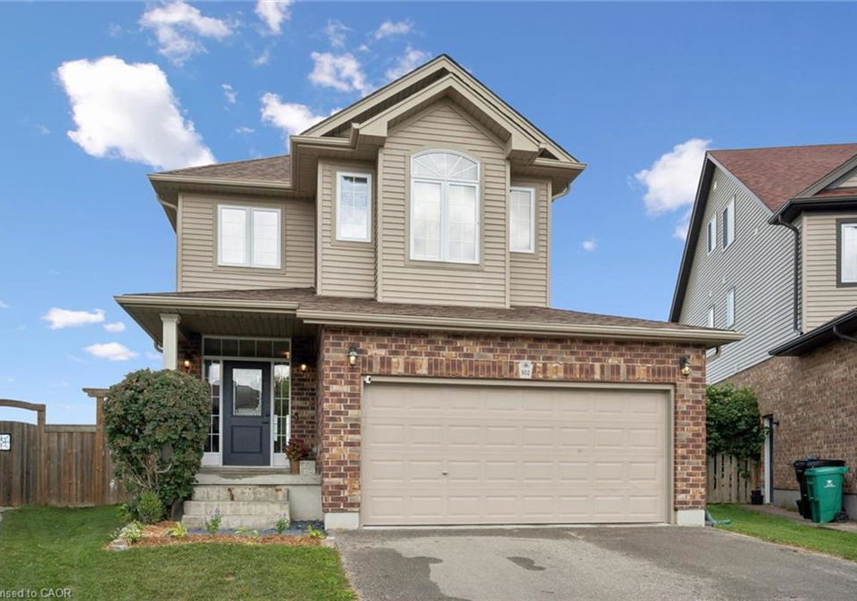 952-eden-oak-court-kitchener-ontario-40866602