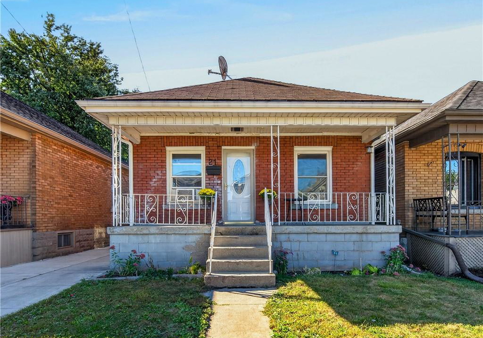 21-cameron-avenue-n-hamilton-ontario-40866608