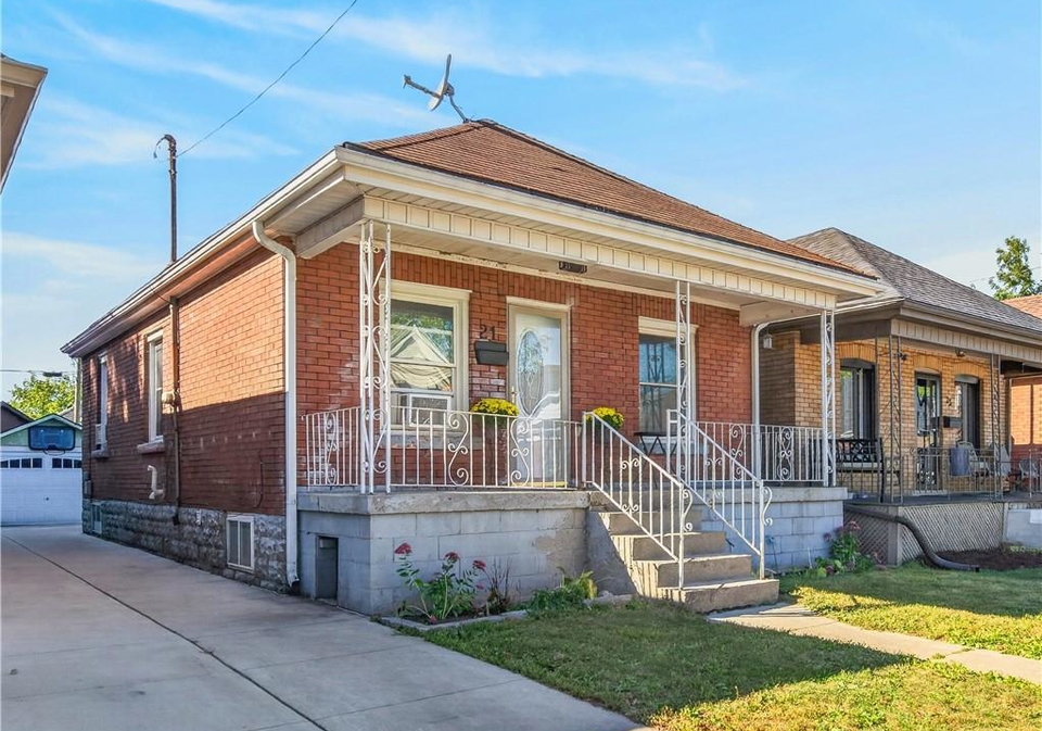21-cameron-avenue-n-hamilton-ontario-40866608