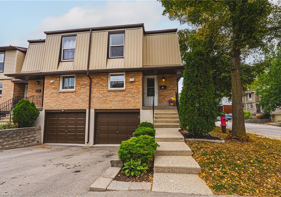 10-angus-road-hamilton-ontario-40866614