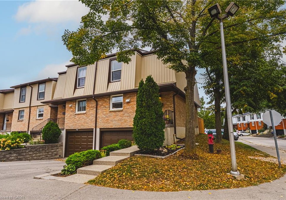 10-angus-road-hamilton-ontario-40866614