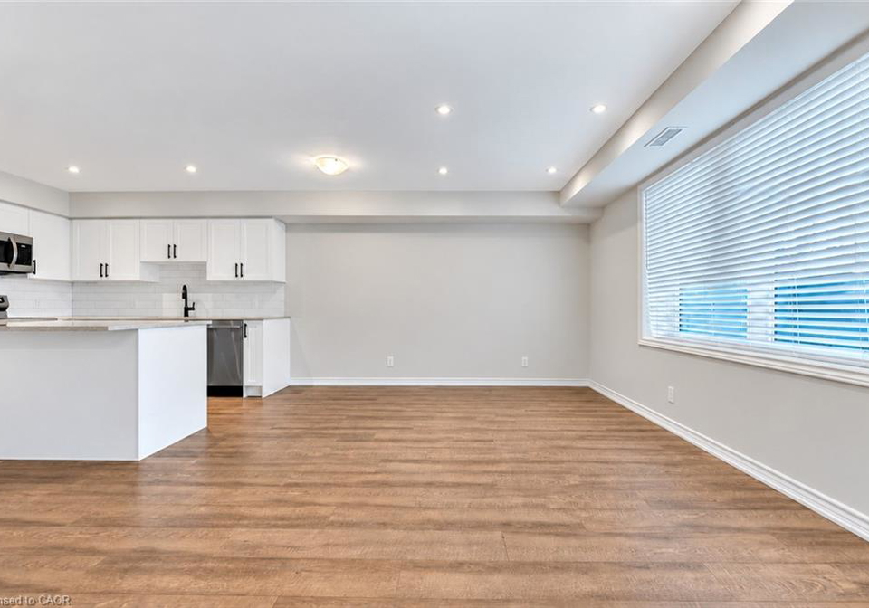 235-chapel-hill-drive-kitchener-ontario-40866624