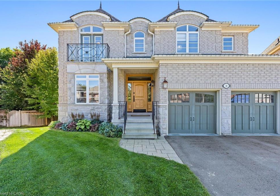 14-view-point-circle-georgetown-ontario-40866681