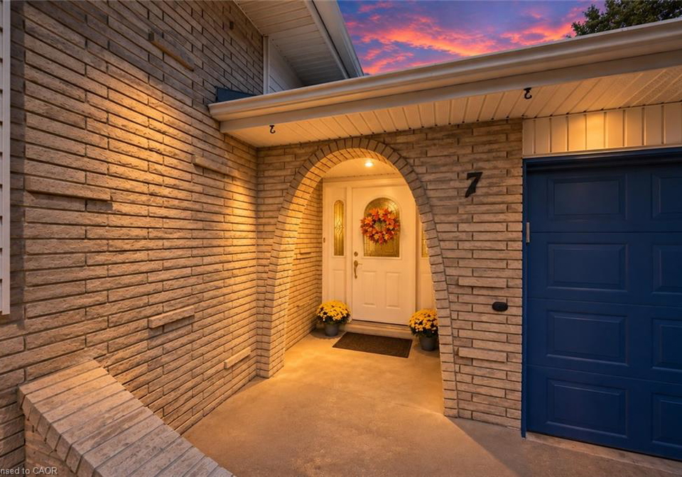 7-hanover-place-hamilton-ontario-40866735