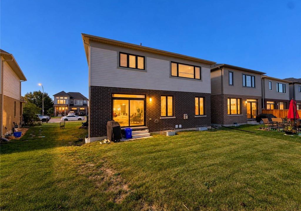 190-provident-way-mount-hope-ontario-40866812