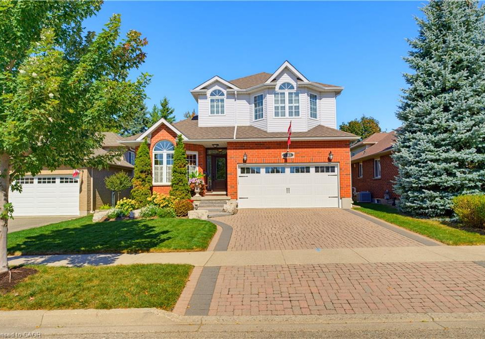 247-fern-crescent-waterloo-ontario-40866814