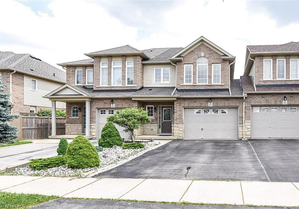 37-cornerstone-drive-10th-line-shore-ontario-40866855