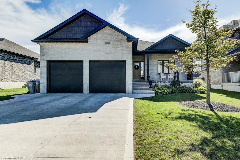 24-gilmer-crescent-listowel-ontario-40866861