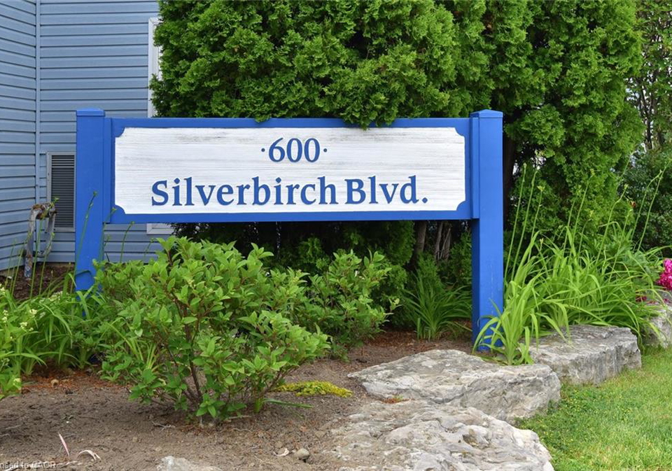 600-silverbirch-boulevard-mount-hope-ontario-40866875