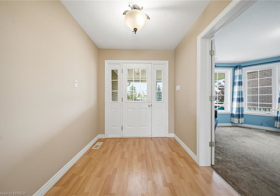 61-sunnyside-drive-st-george-ontario-40866885