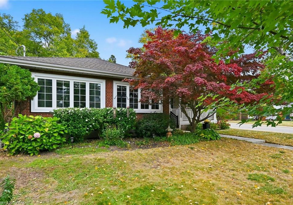 355-newbold-drive-burlington-ontario-40866951