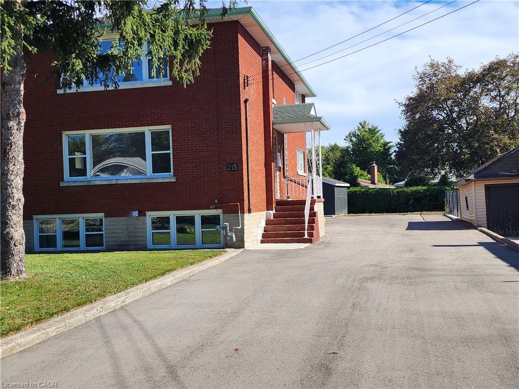 215-belleview-avenue-kitchener-ontario-40866953