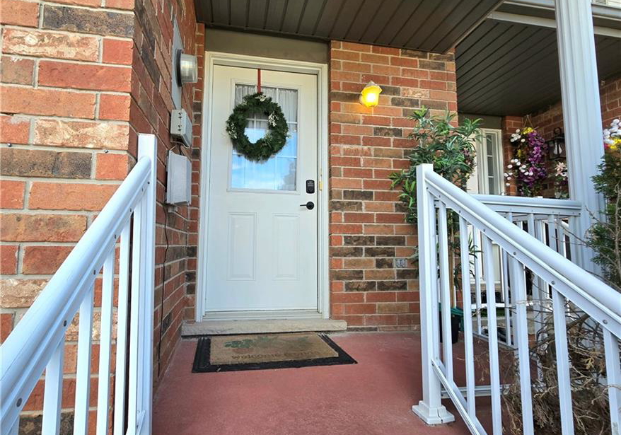 286-sophia-crescent-kitchener-ontario-40866989