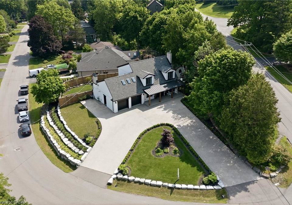 204-fallingbrook-drive-ancaster-ontario-40866994